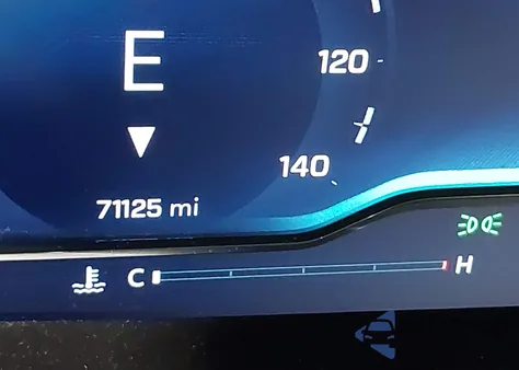 2022 Chevrolet Suburban 4Wd Lt from USA, damaged, VIN 1GNSKCKD7NR235784